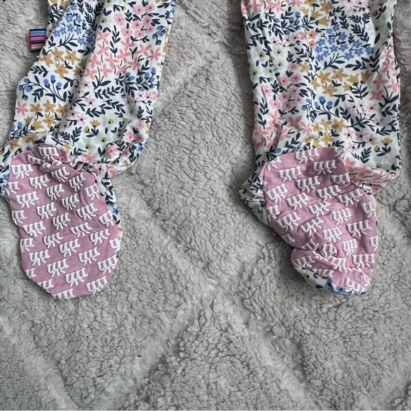 Magnetic Me | Pink and cream Floral Chelsea Footie Pajamas | Size 6-9 Months - Picture 7 of 7